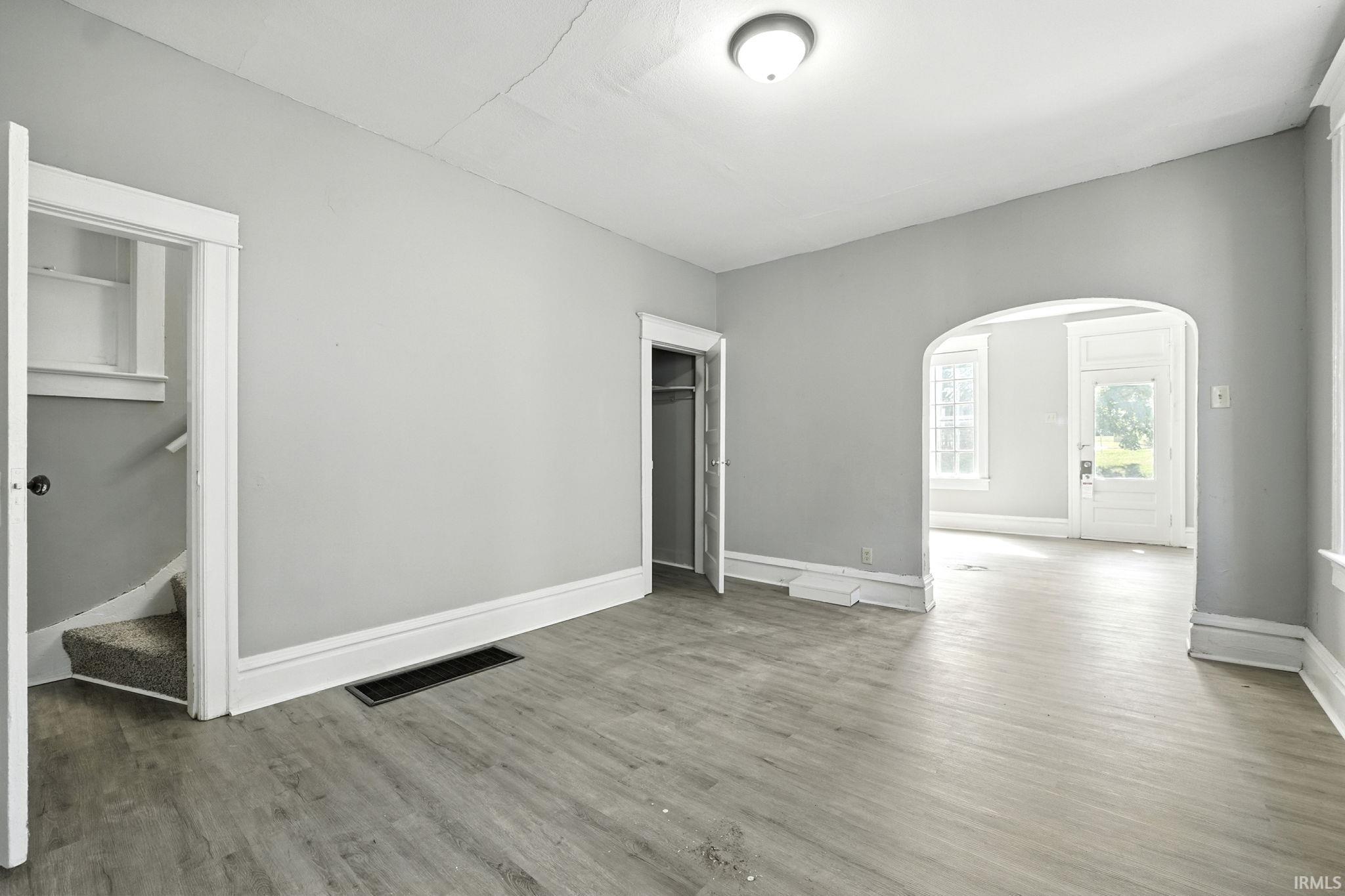 2109 Maumee Avenue Fort Wayne, IN 46803 - Photo 7 of 20