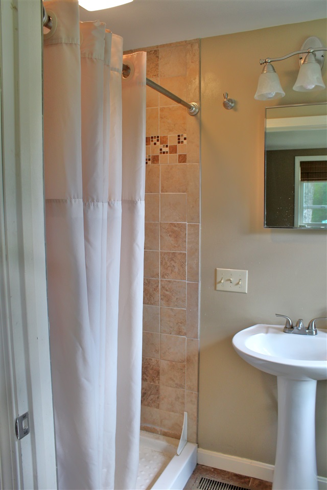 385 N Road Danbury, NH 03230 - Photo 21 of 40 Gallery Image 21