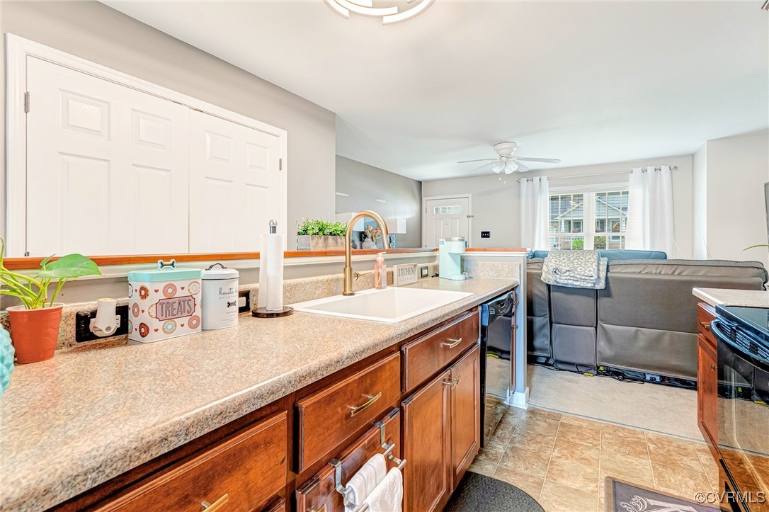 3915 Shenandoah Circle Hopewell, VA 23860 - Photo 4 of 21