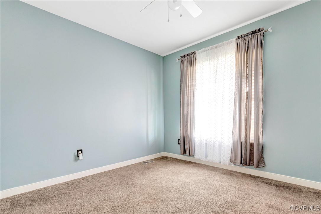 3915 Shenandoah Circle Hopewell, VA 23860 - Photo 9 of 21