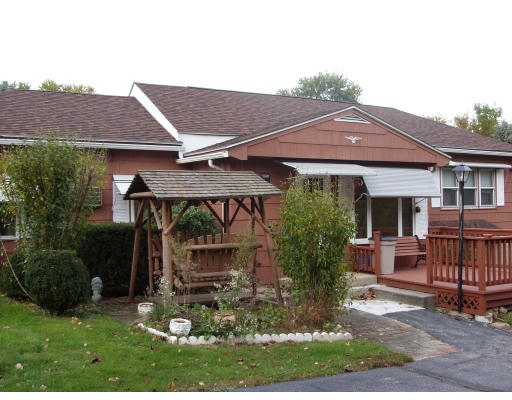 12 Hewitt Street West Springfield, MA 01089 - Photo 1 of 7 Gallery Image 1