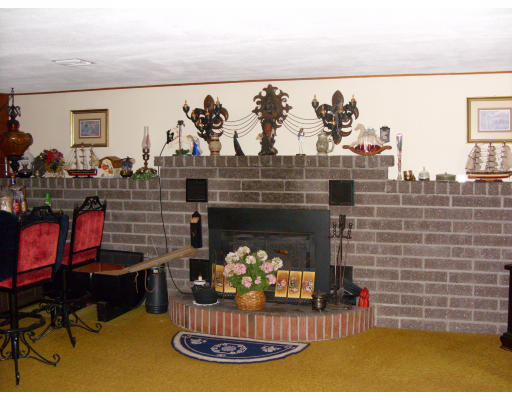 12 Hewitt Street West Springfield, MA 01089 - Photo 6 of 7 Gallery Image 6