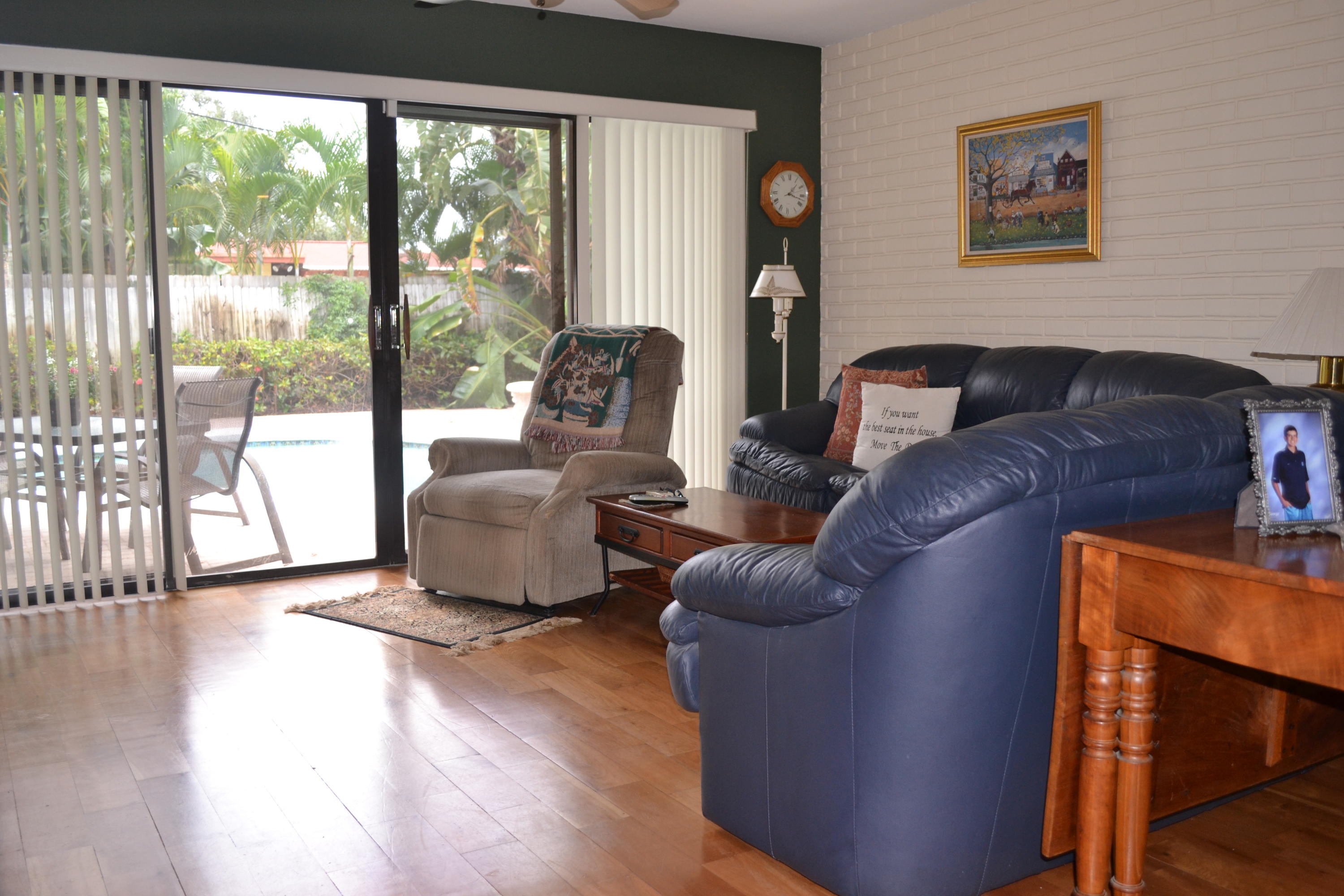 263 Northeast 25th Street Boca Raton, FL 33431 - Photo 8 of 33 Family Room