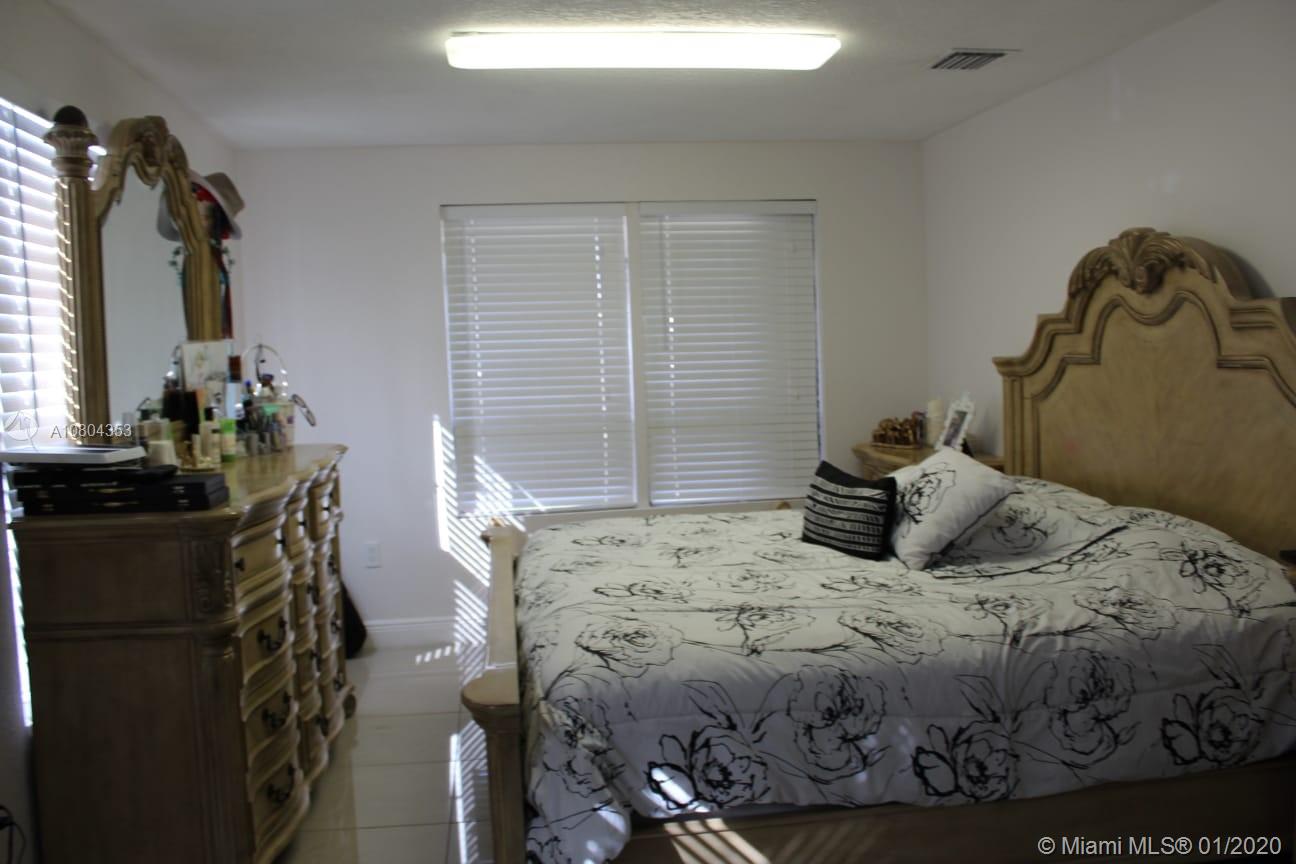717 West 7th Street Riviera Beach, FL 33404 - Photo 16 of 24