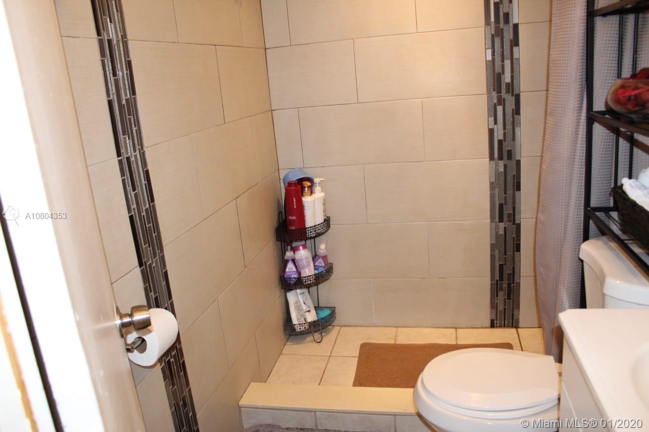 717 West 7th Street Riviera Beach, FL 33404 - Photo 23 of 24