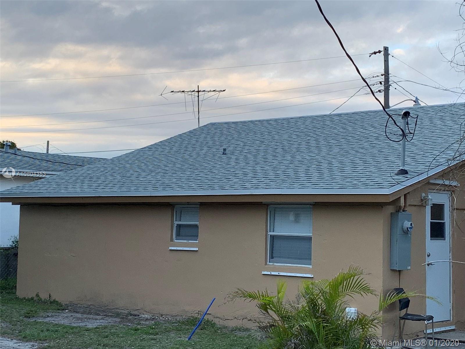 717 West 7th Street Riviera Beach, FL 33404 - Photo 6 of 24
