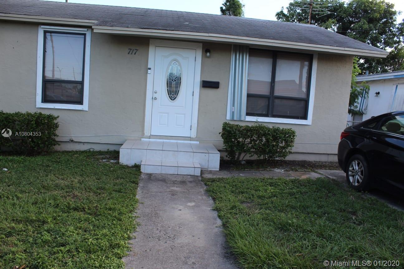 717 West 7th Street Riviera Beach, FL 33404 - Photo 8 of 24