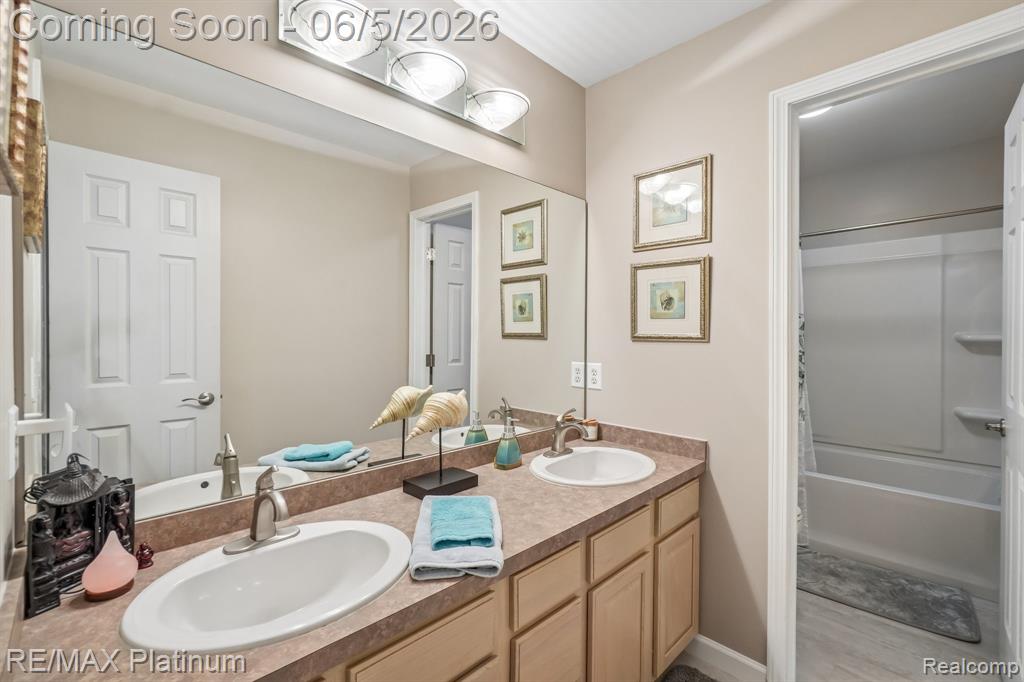 2260 Moorland's View Howell, MI 48855 - Photo 21 of 40