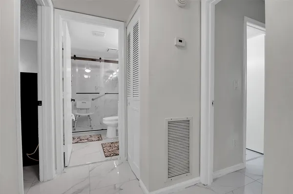 $2,200 | 260 Northwest 76th Avenue, Margate, FL 33063
