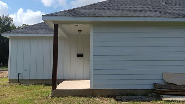 $193,999 | 551 White Oak Drive, Houston, TX 77336