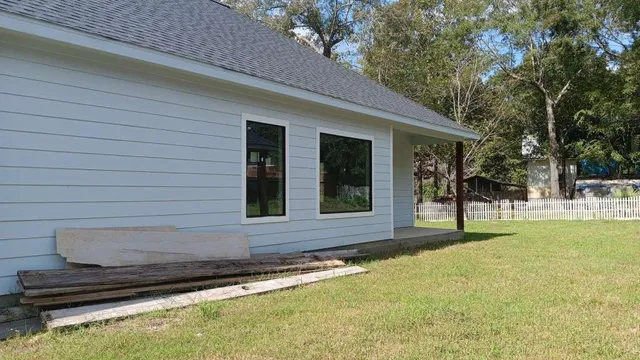 $193,999 | 551 White Oak Drive, Houston, TX 77336