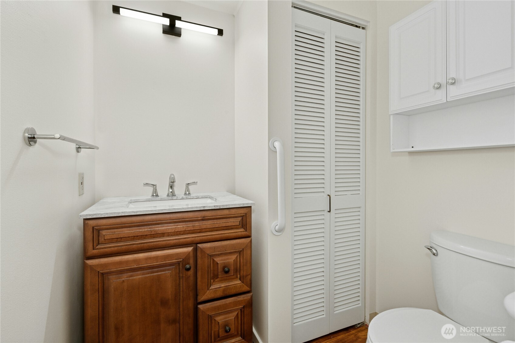 1301 Spring Street, Unit 8B Seattle, WA 98104 - Photo 13 of 30