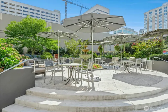 $460,000 | 1301 Spring Street, Unit 8B, Seattle, WA 98104