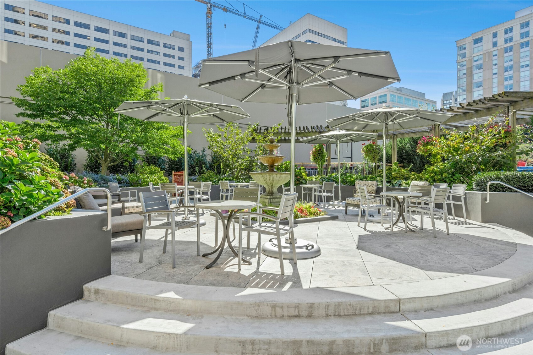 1301 Spring Street, Unit 8B Seattle, WA 98104 - Photo 2 of 30