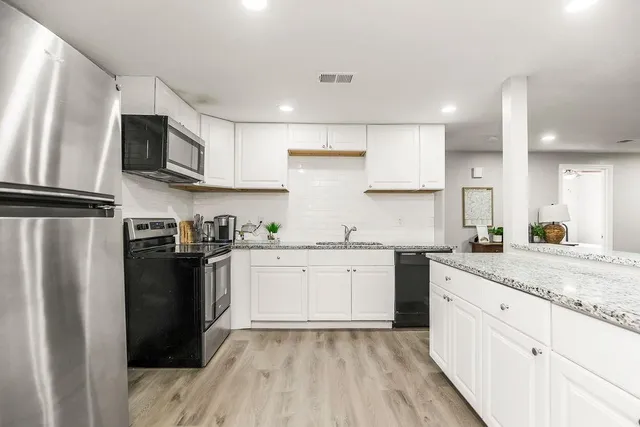 $329,000 | 1800 East Blue Ridge Boulevard, Kansas City, MO 64146