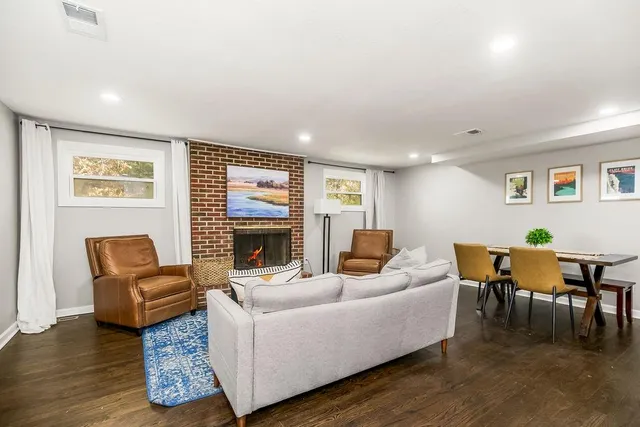 $329,000 | 1800 East Blue Ridge Boulevard, Kansas City, MO 64146