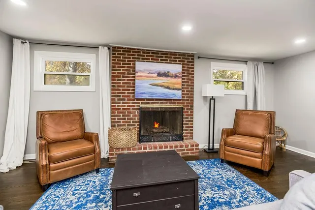 $329,000 | 1800 East Blue Ridge Boulevard, Kansas City, MO 64146