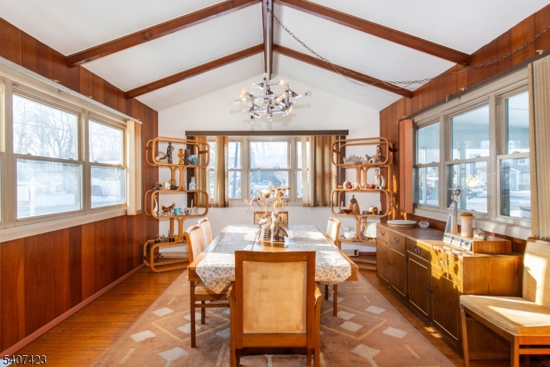 272 Old Tote Road Mountainside, NJ 07092 - Photo 4 of 17