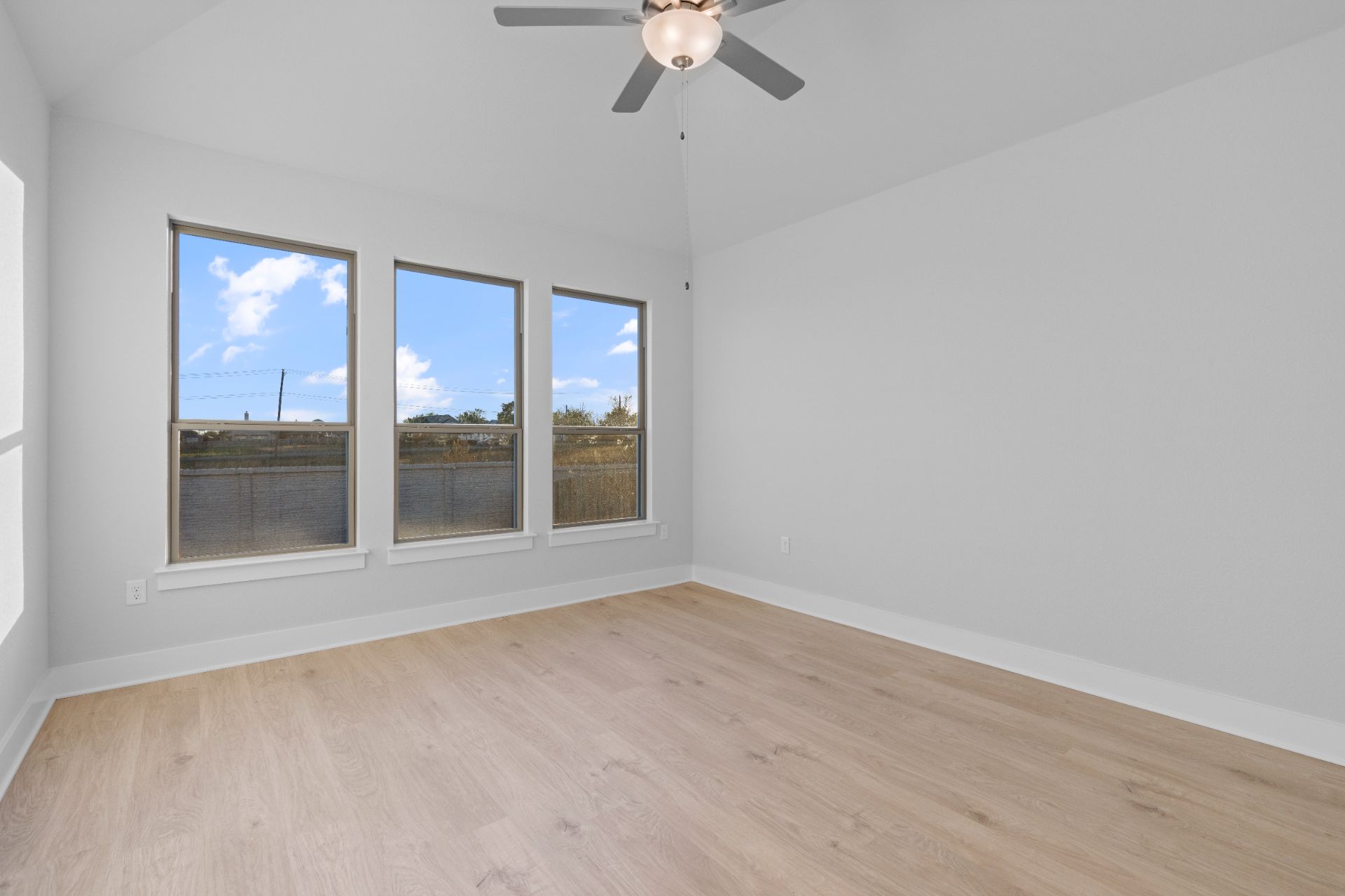 17421 Graces Path Pflugerville, TX 78660 - Photo 18 of 38 Primary Bedroom with elevated ceiling