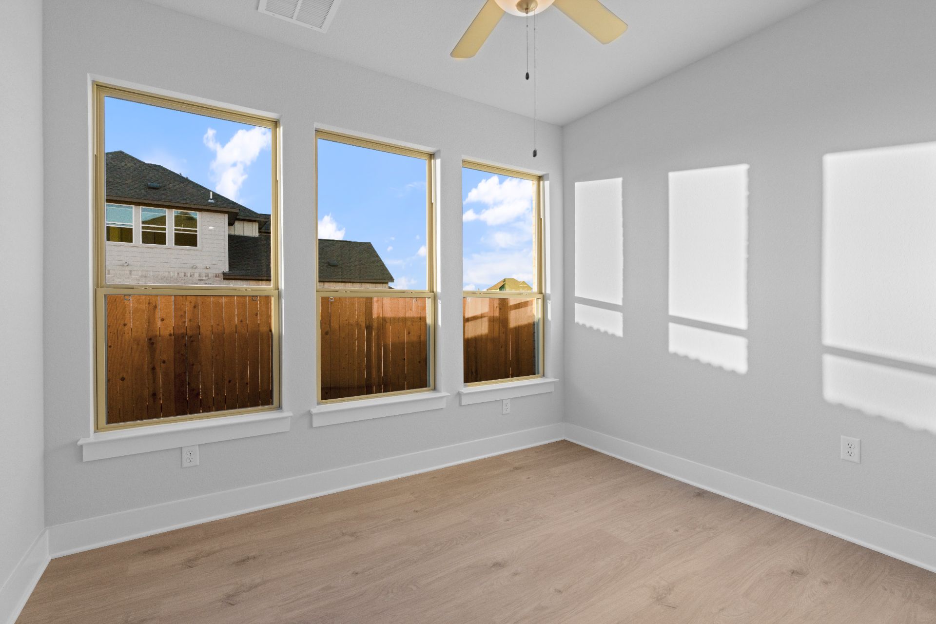 17421 Graces Path Pflugerville, TX 78660 - Photo 28 of 38 Study