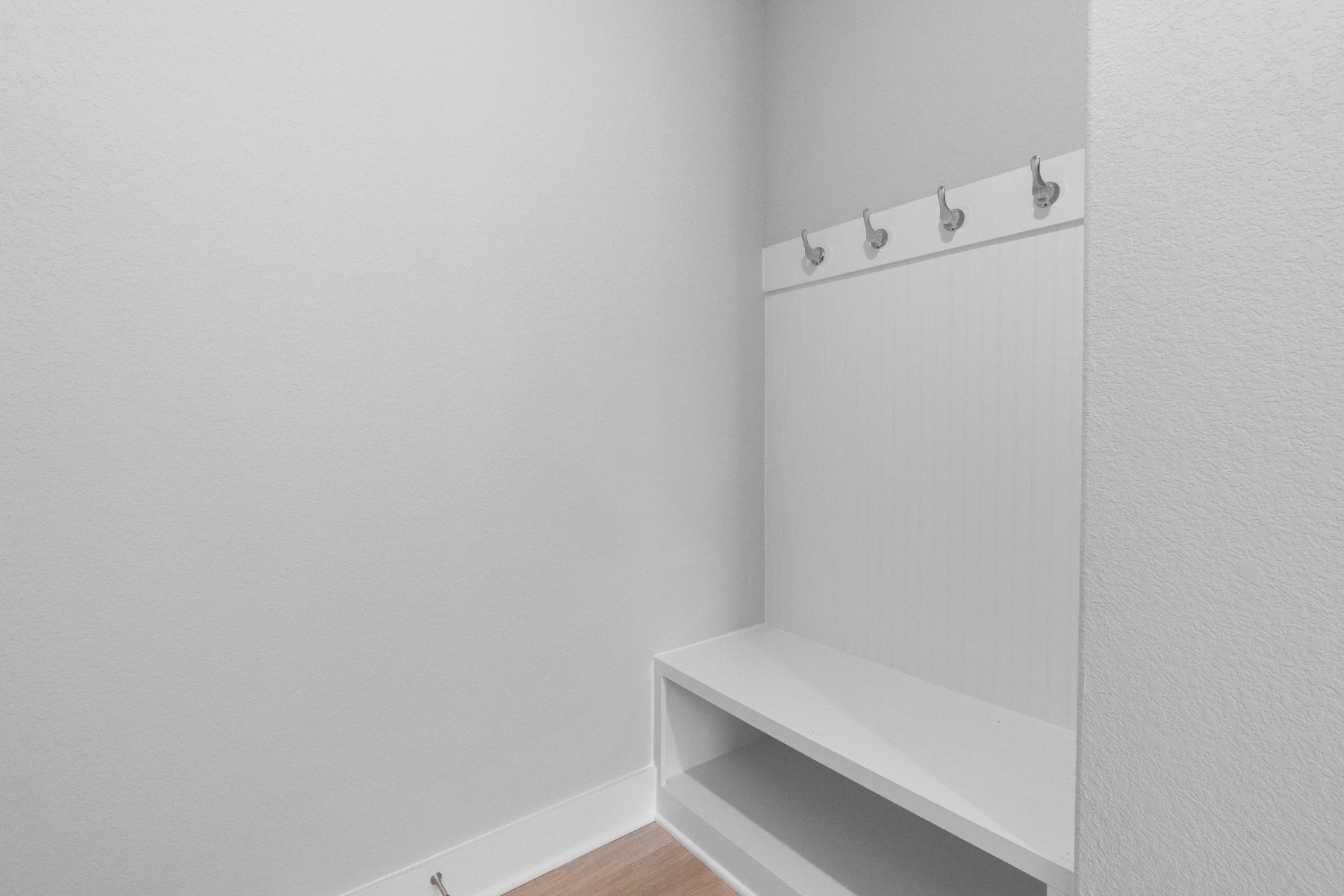 17421 Graces Path Pflugerville, TX 78660 - Photo 30 of 38 Mud Room