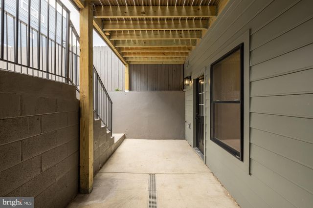 $1,312,500 | 2422 North Capitol Street Northwest, Washington, DC 20002