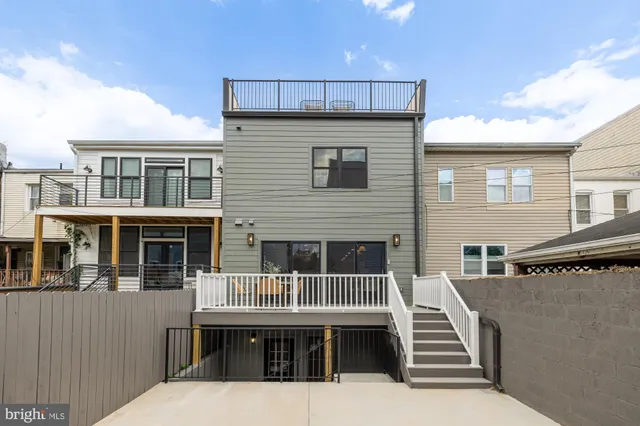 $1,395,000 | 2422 North Capitol Street Northwest, Washington, DC 20002