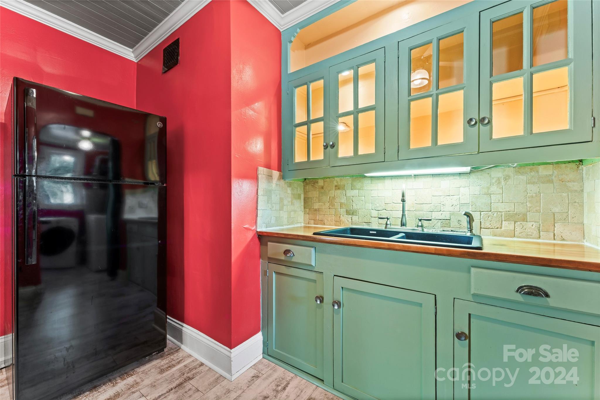 1711 Club Road Charlotte, NC 28205 - Photo 8 of 19 Gallery Image 8
