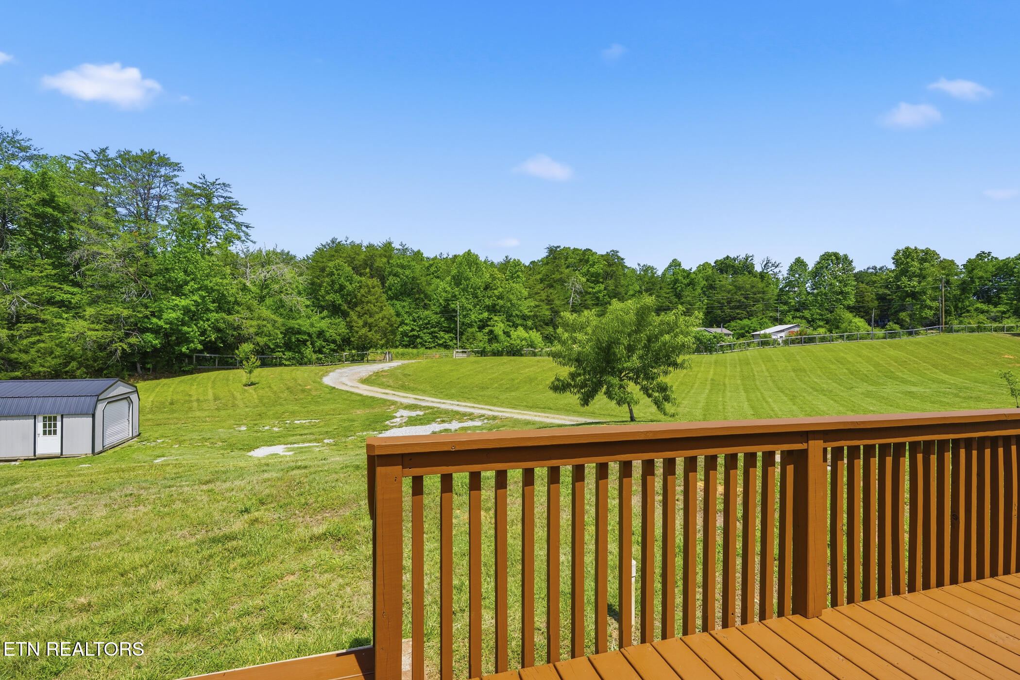 220 Three Point Road Vonore, TN 37885 - Photo 27 of 59 dsc06287