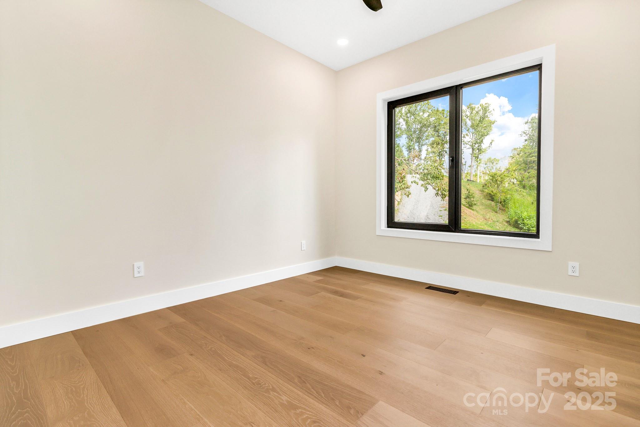 63 Winding Ridge Road Fairview, NC 28730 - Photo 34 of 48