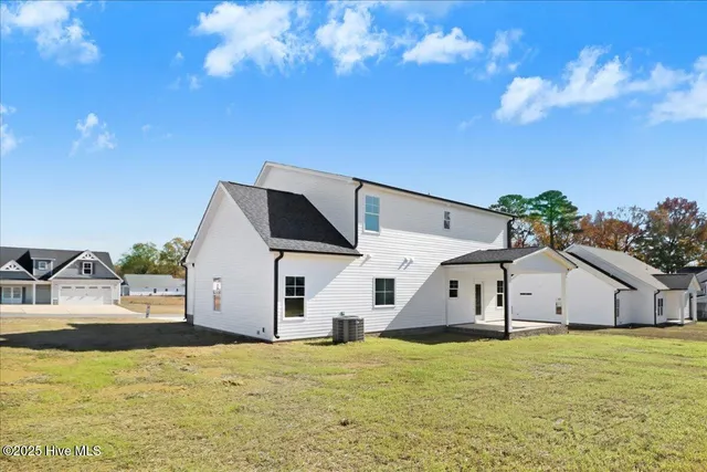 $344,886 | 101 Baileys Place, Pikeville, NC 27863