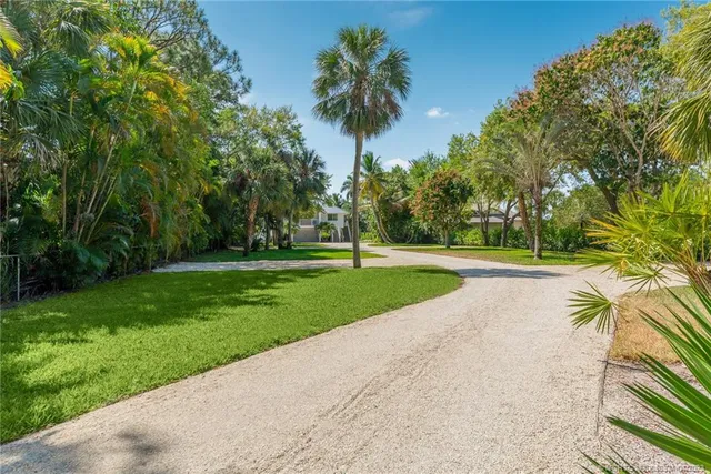 $9,750 | 3564 Southeast Old St Lucie Boulevard, Stuart, FL 34996
