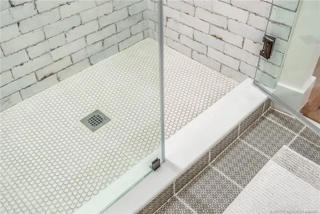 $9,750 | 3564 Southeast Old St Lucie Boulevard, Stuart, FL 34996