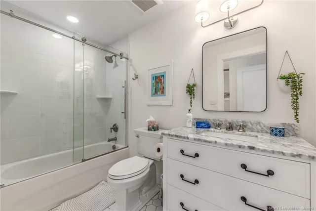 $9,750 | 3564 Southeast Old St Lucie Boulevard, Stuart, FL 34996