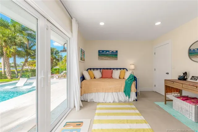 $9,750 | 3564 Southeast Old St Lucie Boulevard, Stuart, FL 34996