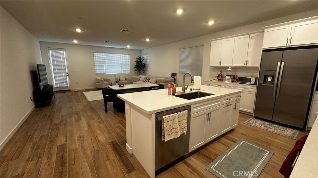 1704 Eagle Road Rialto, CA 92376 - Photo 6 of 6 kitchen