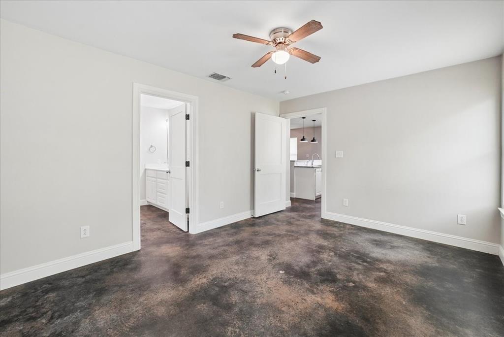 501 East Day Street Denison, TX 75021 - Photo 17 of 28