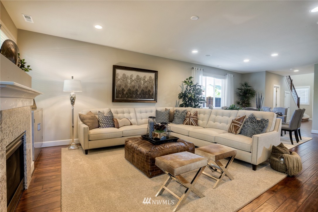 16002 Meridian Drive Southeast Bothell, WA 98012 - Photo 5 of 18
