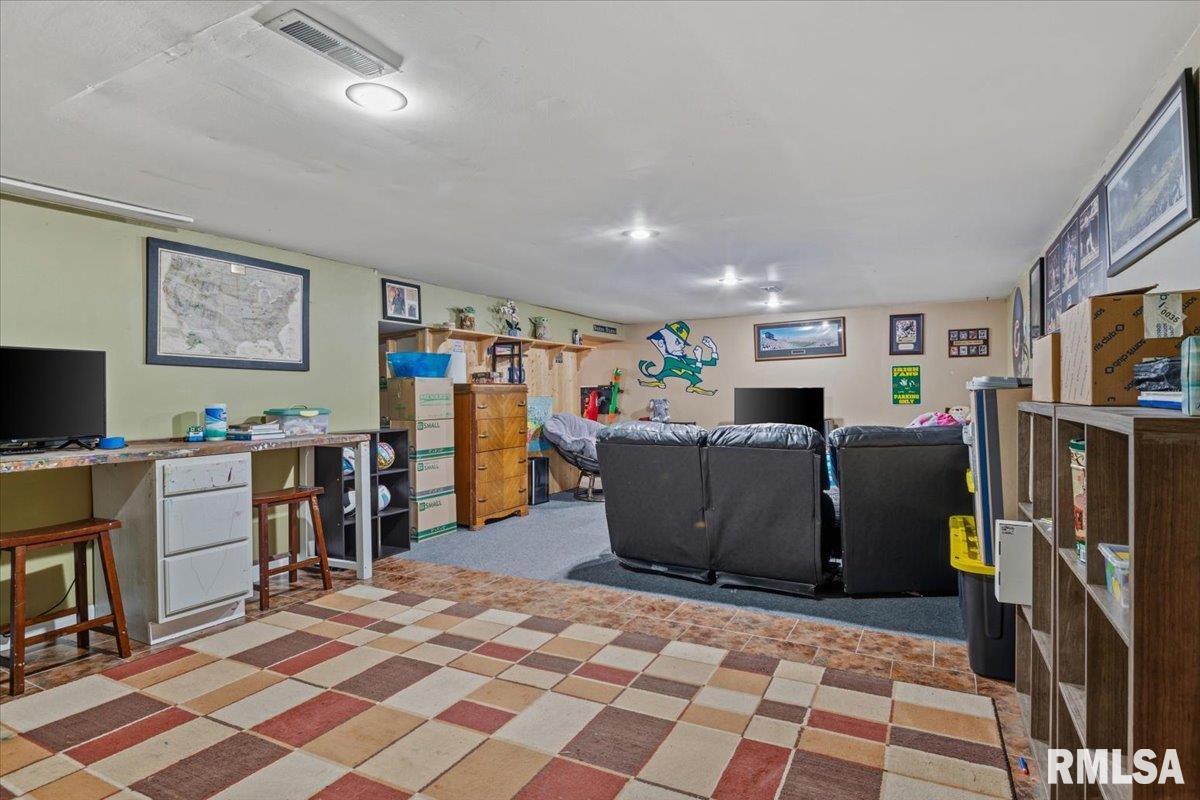 4 Parkway Road Springfield, IL 62712 - Photo 29 of 36