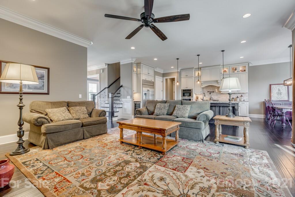 612 Zinnia Way Tega Cay, SC 29708 - Photo 13 of 48 Gallery Image 13