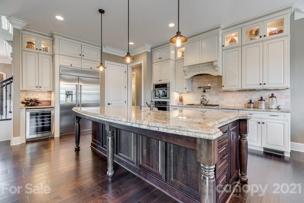 612 Zinnia Way Tega Cay, SC 29708 - Photo 17 of 48 Gallery Image 17