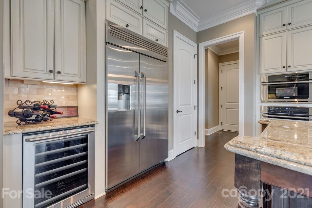 612 Zinnia Way Tega Cay, SC 29708 - Photo 21 of 48 Gallery Image 21