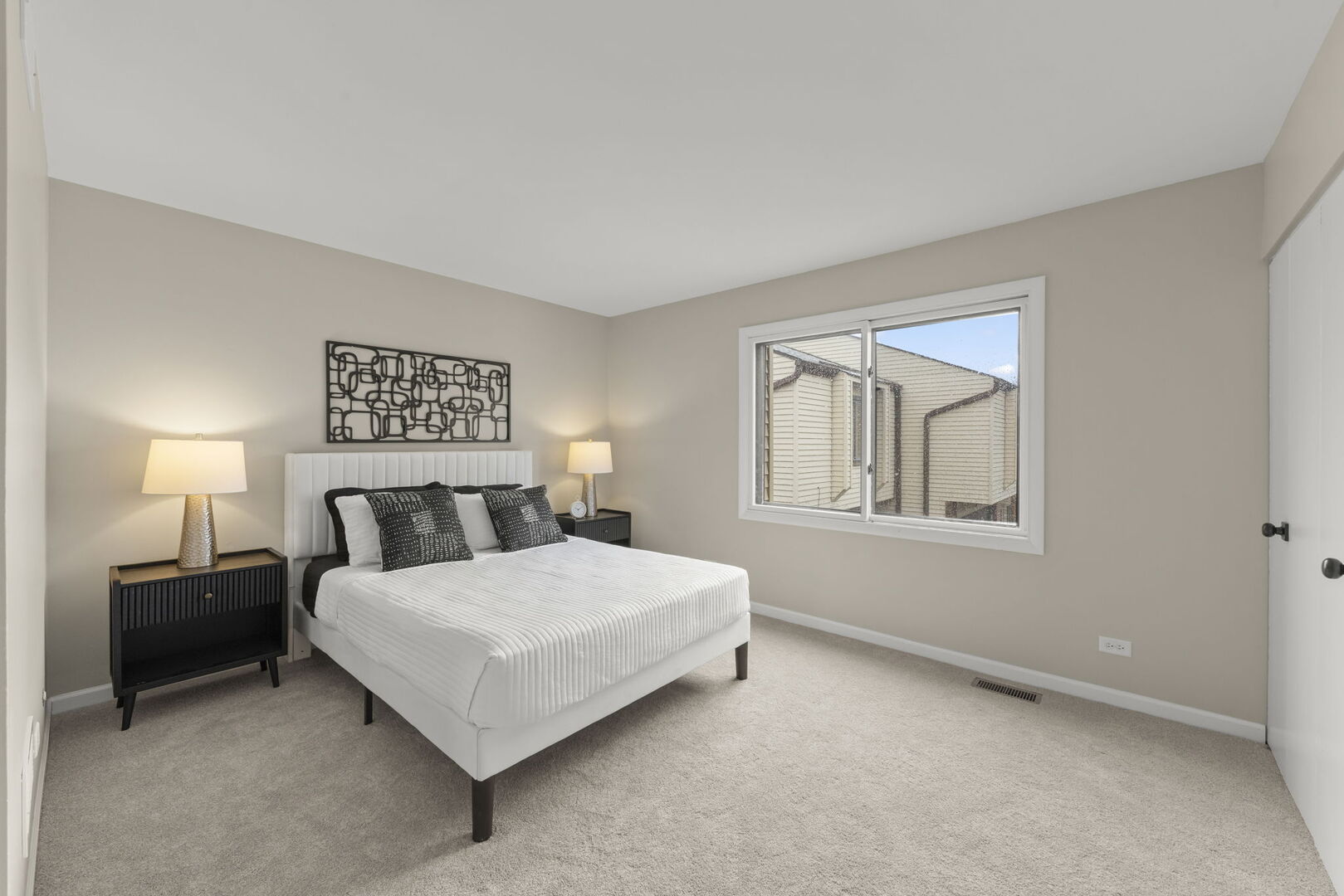 367 Juniper Tree Court Hoffman Estates, IL 60169 - Photo 11 of 25