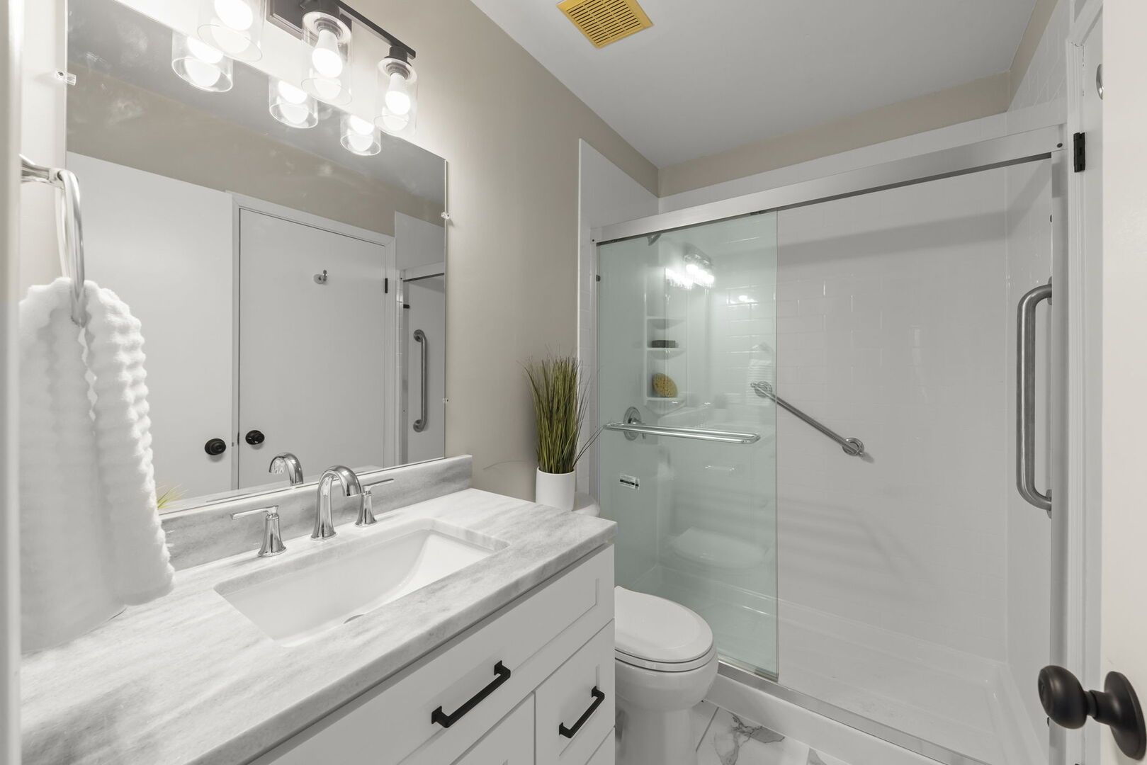 367 Juniper Tree Court Hoffman Estates, IL 60169 - Photo 13 of 25