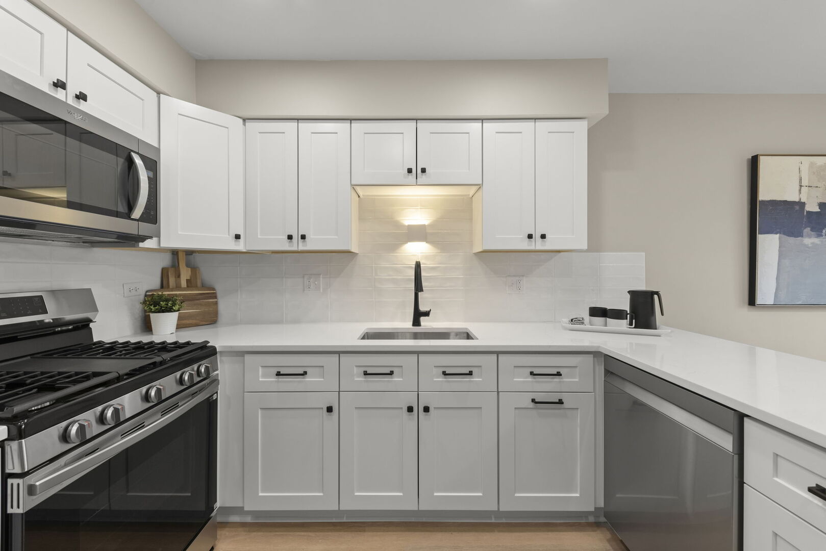 367 Juniper Tree Court Hoffman Estates, IL 60169 - Photo 8 of 25