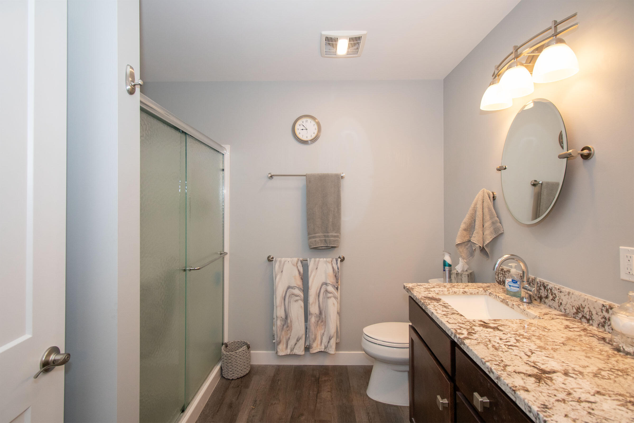 2193 Gethings Road, Unit 418 Battle Creek, MI 49015 - Photo 17 of 30 Primary Bath - View 1