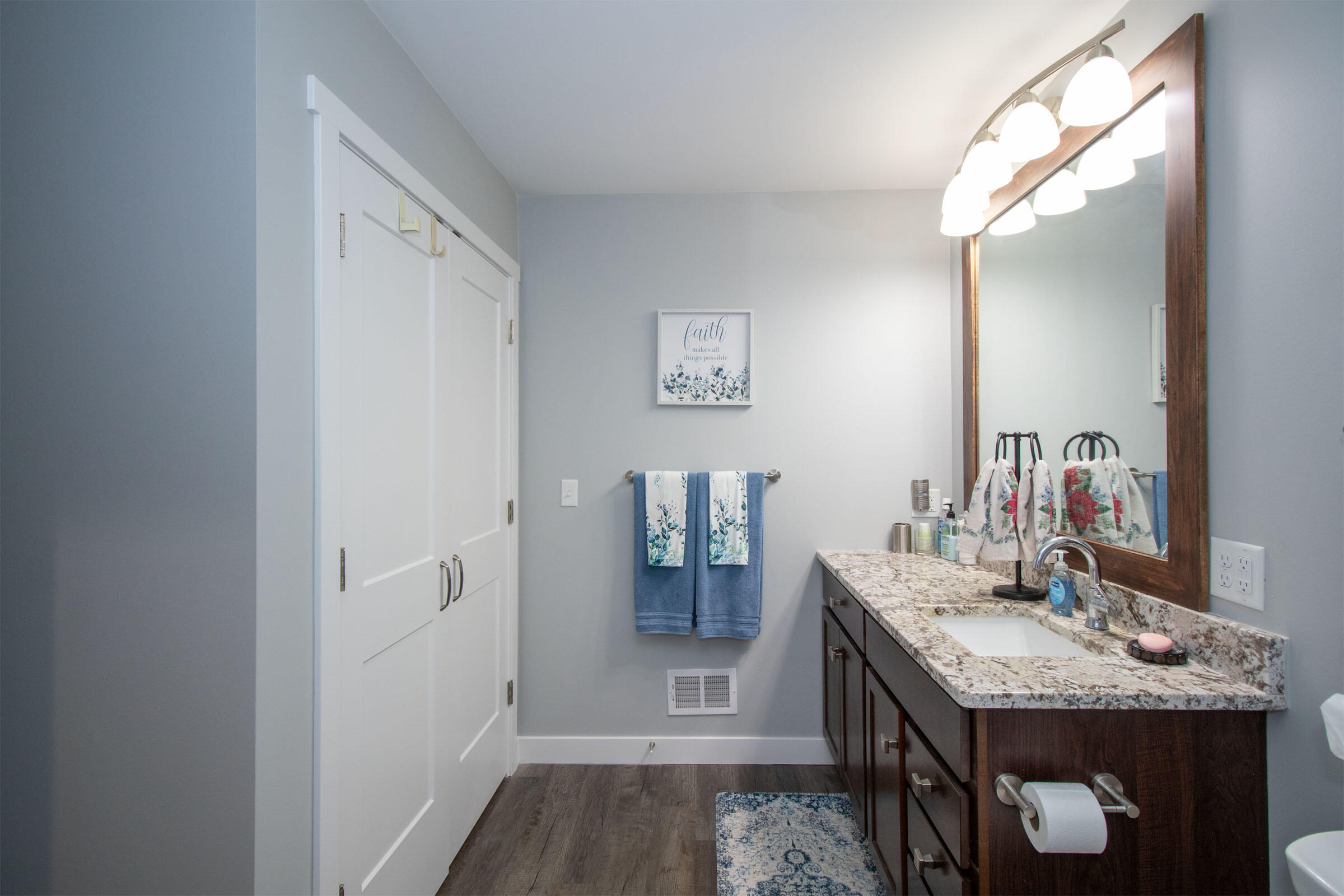 2193 Gethings Road, Unit 418 Battle Creek, MI 49015 - Photo 22 of 30 Main Bath - View 3