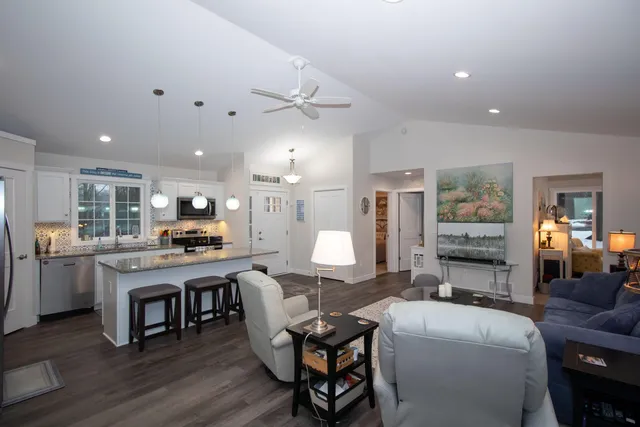 $320,000 | 2193 Gethings Road, Unit 418, Battle Creek, MI 49015