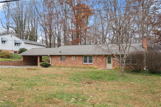 $299,900 | 4009 Alonzo Drive, Winston-Salem, NC 27104