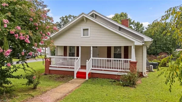 $195,000 | 217 Moon Street, Thomasville, NC 27360